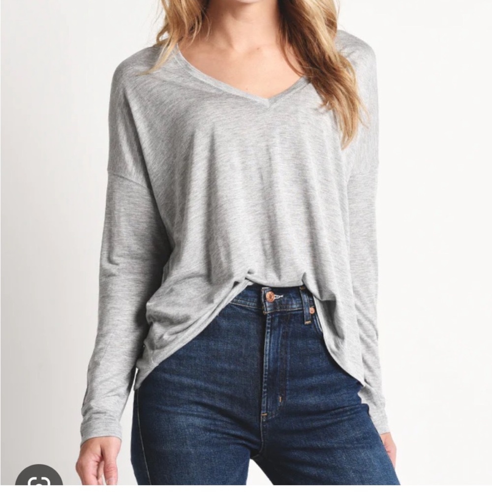 Vince Gray Long Sleeve Relaxed Top